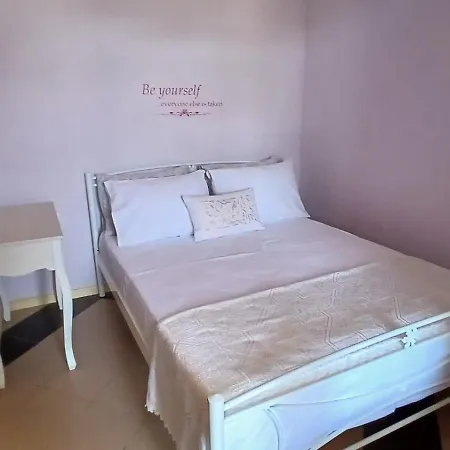 Апартаменты Mani's Paradise *